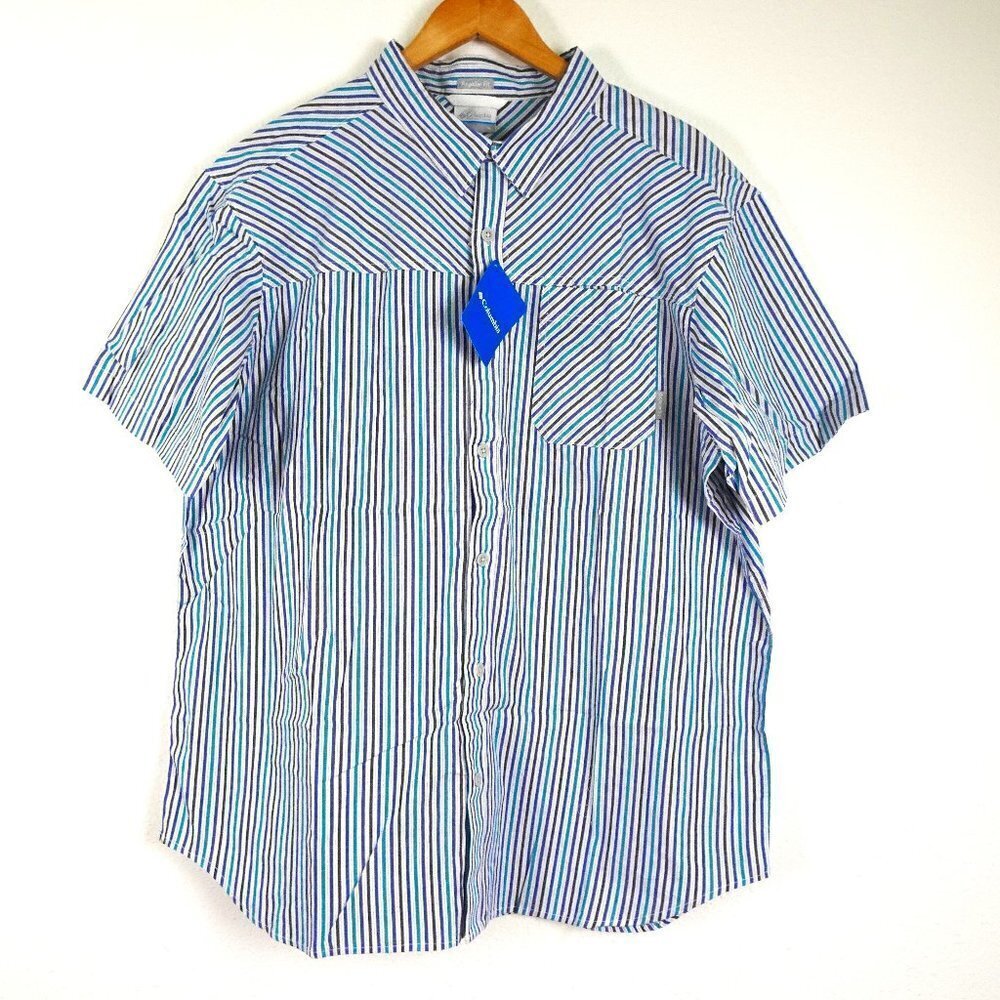 Columbia Short Sleeve Shirt Men's Size XL Blue Stripe Thompson Hill Button Front